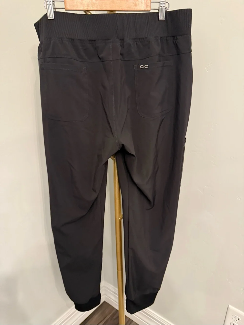 Cherokee Infinity Jogger Pants Black Cargo Scrub XL Mid Rise Stretch